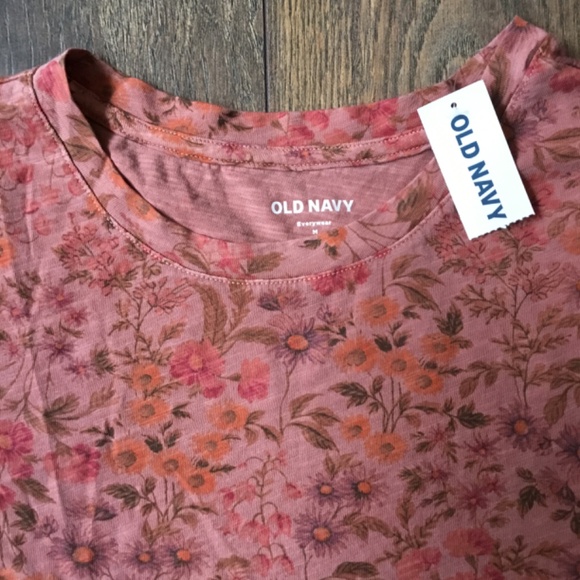 Old Navy cotton tee size M *NWT - Picture 3 of 5
